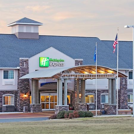 Holiday Inn Express Monticello By Ihg Exterior foto
