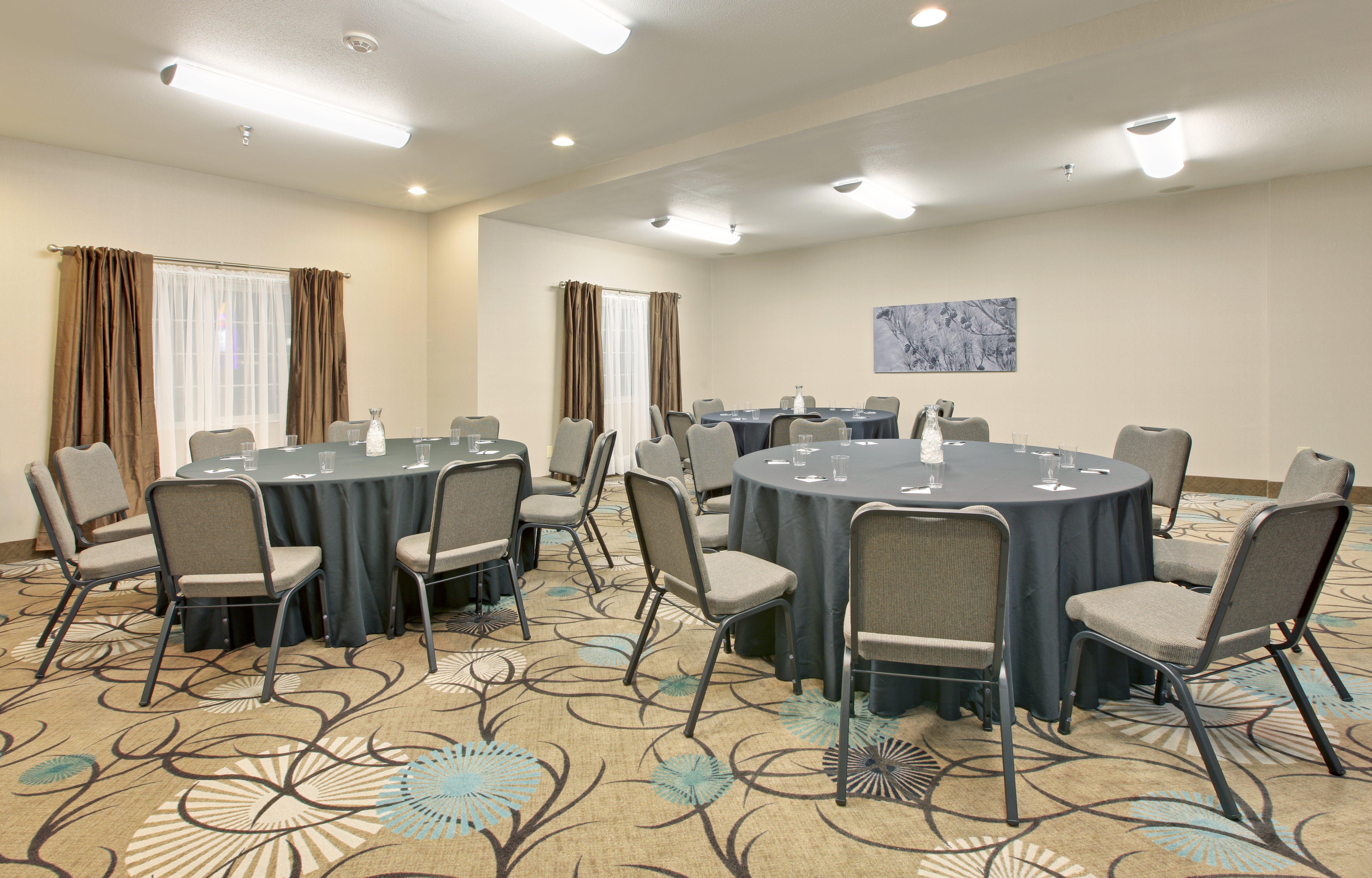 Holiday Inn Express Monticello By Ihg Exterior foto