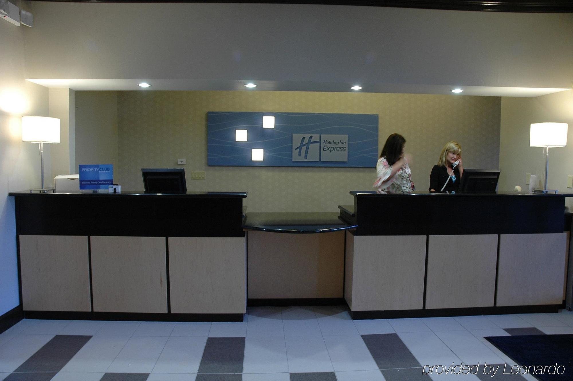 Holiday Inn Express Monticello By Ihg Interior foto